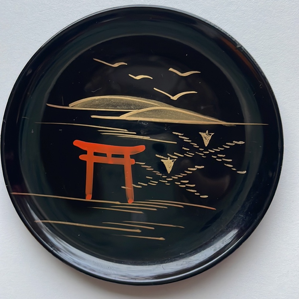Vintage Laquerware Coaster Set - Picture 6 of 11